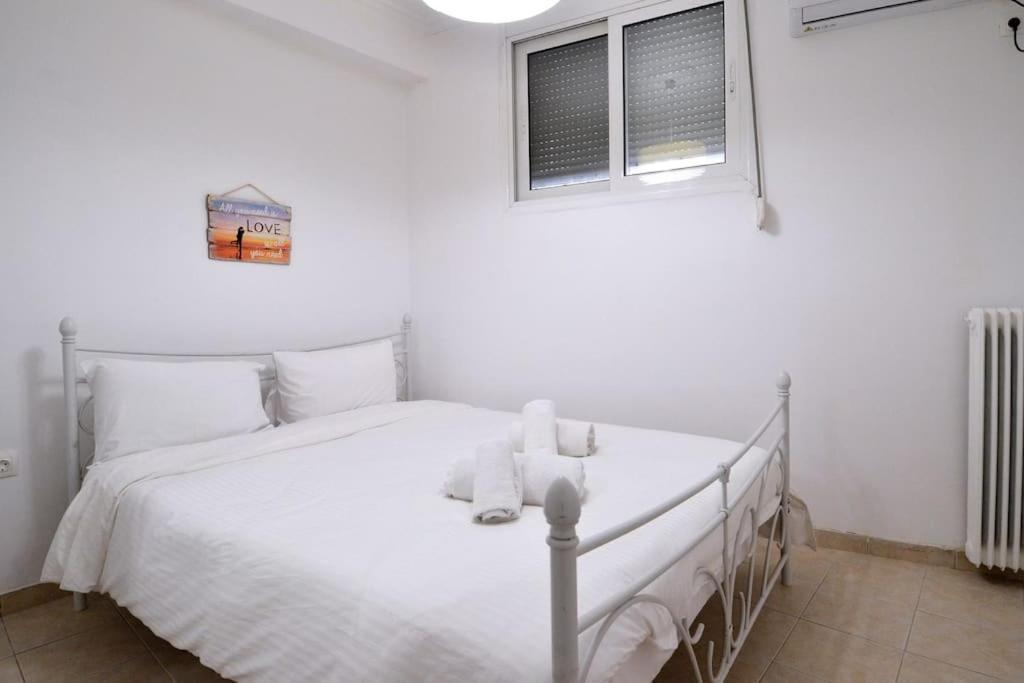 Minimal Apartment At The Foot Of The Odeon Of ... เอเธนส์ ภายนอก รูปภาพ